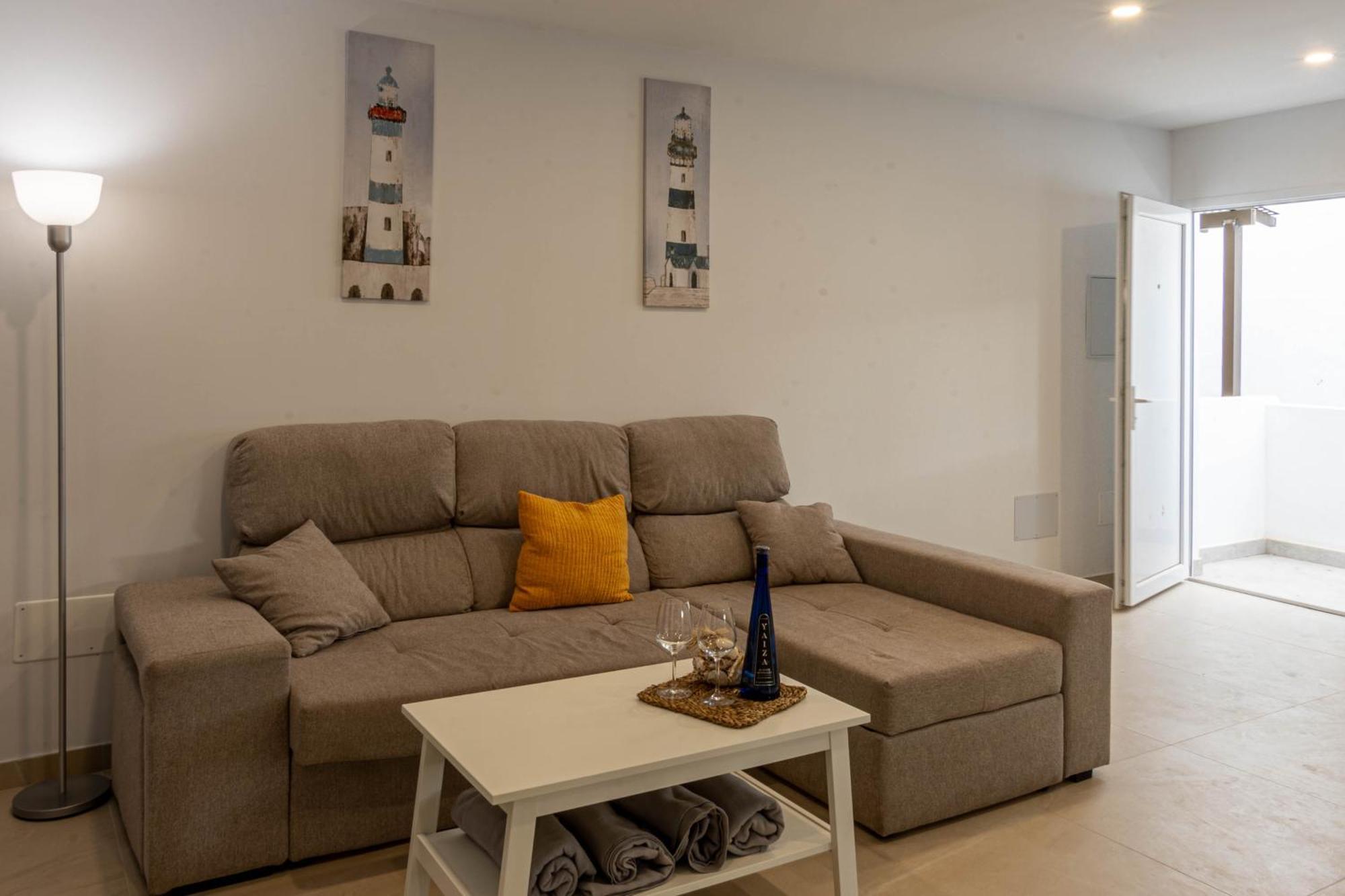 Kiposhi Beach Apartments Punta Mujeres Haria Luaran gambar