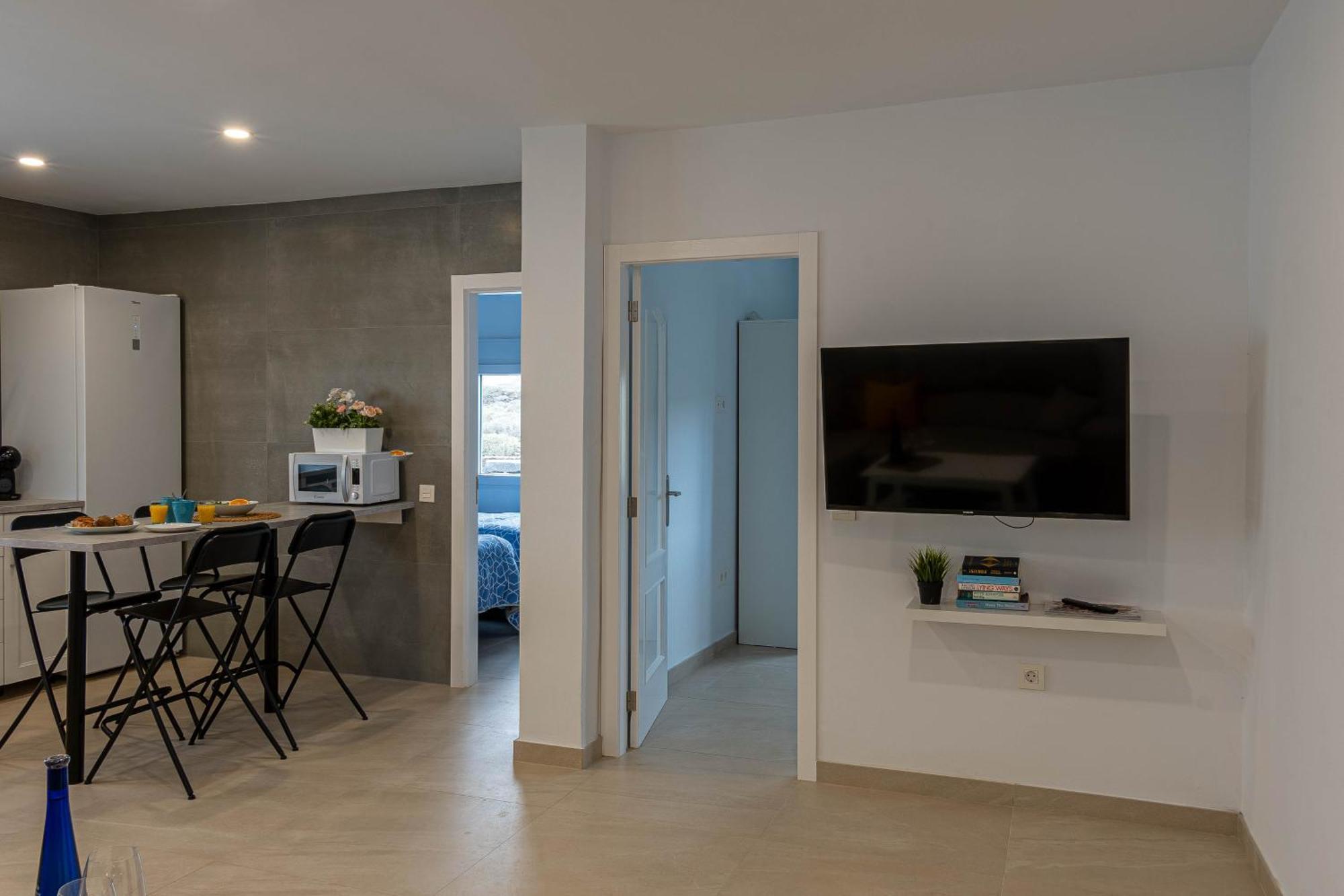 Kiposhi Beach Apartments Punta Mujeres Haria Luaran gambar